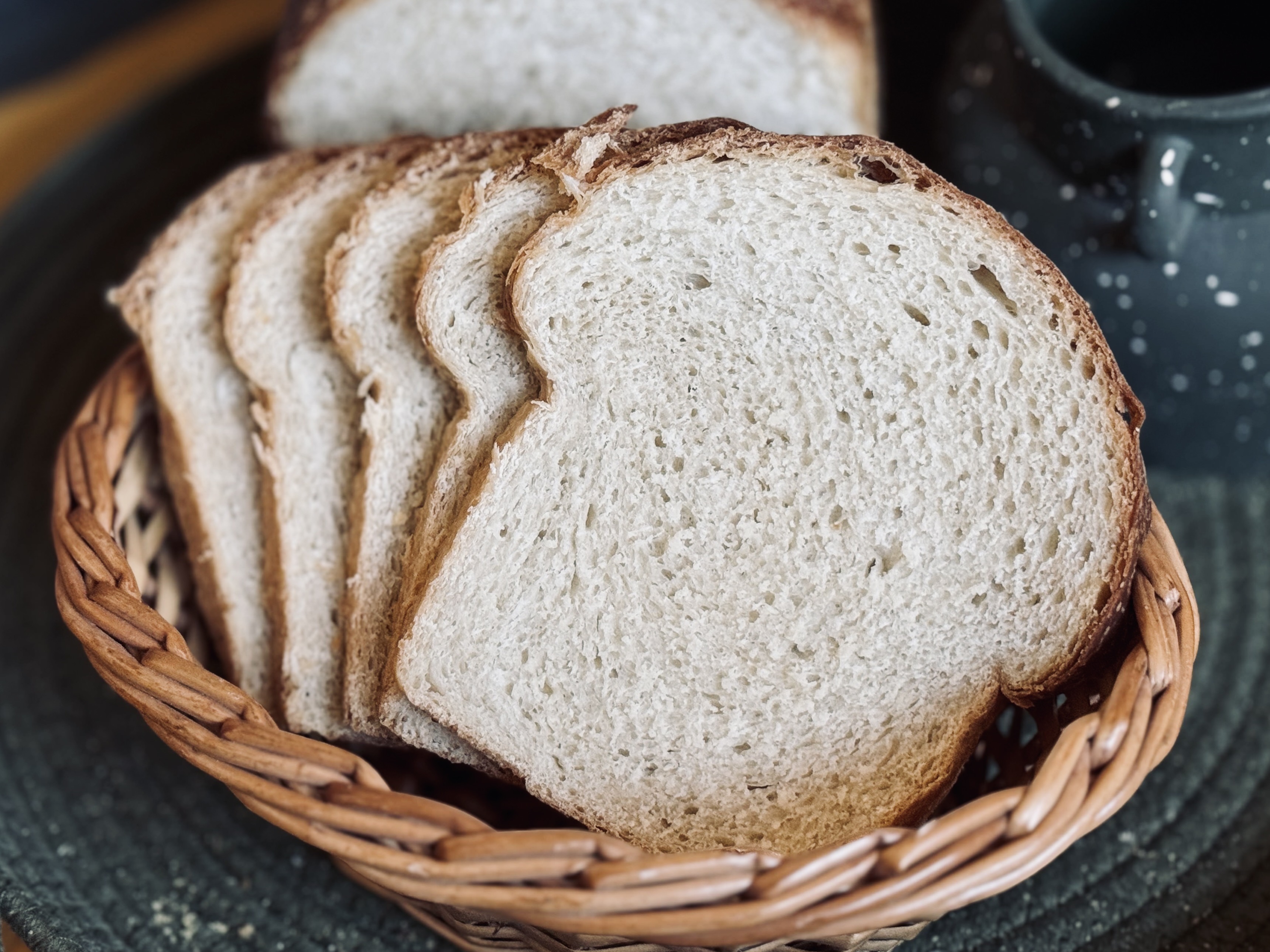 sourdough sandwich bread